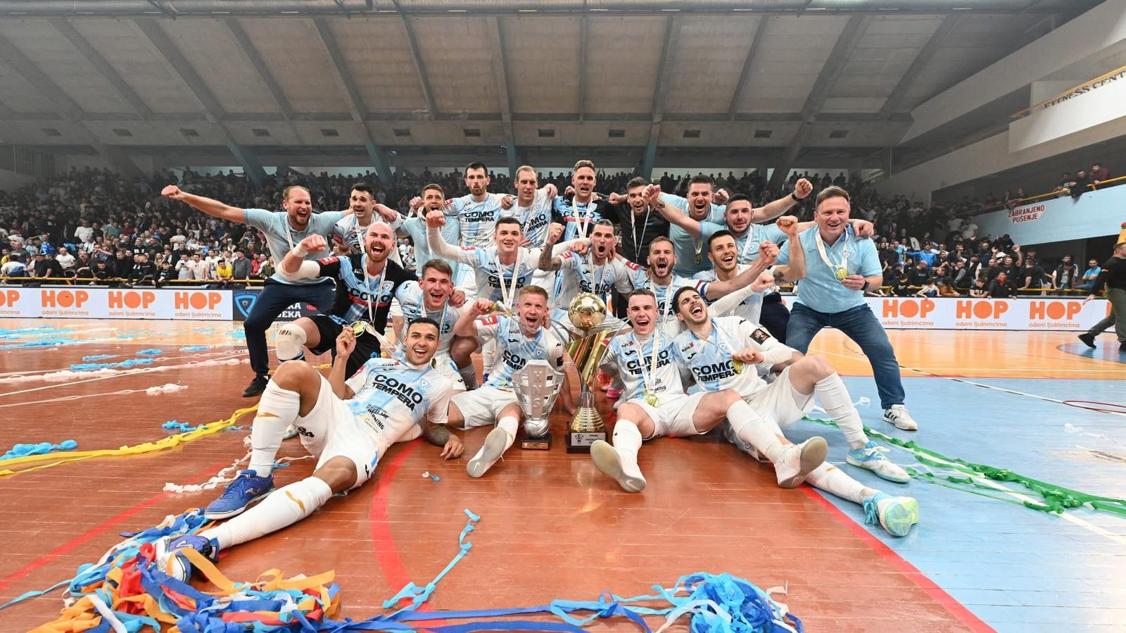 HMNK Rijeka nas štandu Homo si teć