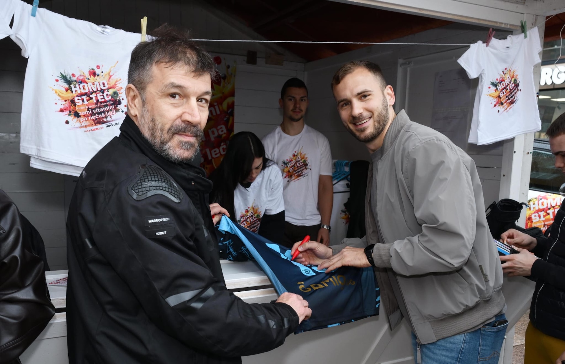 Momčad HMNK Rijeka podržala akciju Trčim i pomažem foto 2